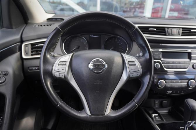 Nissan Qashqai II с пробегом 2018 года, цена 1 599 000 рублей, 170729 км, внедорожник, Автокод Объявления