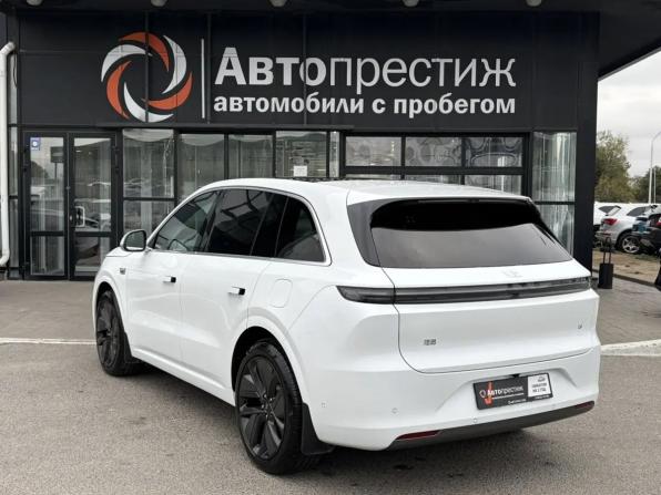 Li Auto (Lixiang) L6 I с пробегом 2024 года, цена 6 450 000 рублей, 34253 км, внедорожник, Автокод Объявления