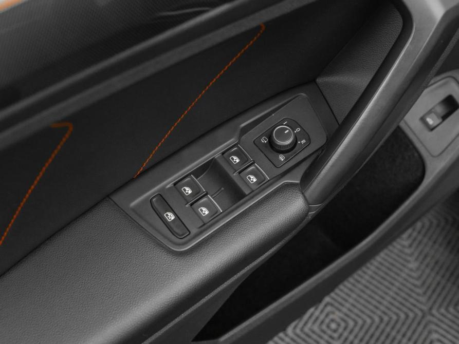 Volkswagen Tiguan II Рестайлинг Москва  - изображение 21