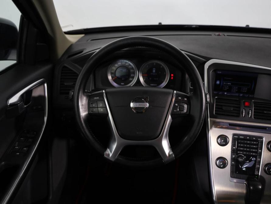 Volvo XC60 I Санкт-Петербург  - изображение 10