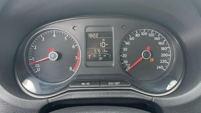 Volkswagen Polo V Рестайлинг с пробегом 2017 года, цена 1 159 800 рублей, 54477 км, седан, Автокод Объявления