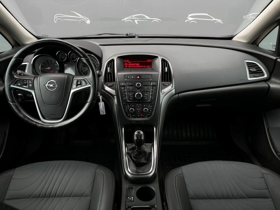 Opel Astra J Рестайлинг Санкт-Петербург  - изображение 6