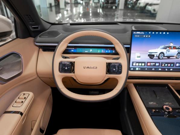 Lynk &amp; Co 900 с пробегом 2026 года, цена 7 750 000 рублей, 30 км, внедорожник, Автокод Объявления