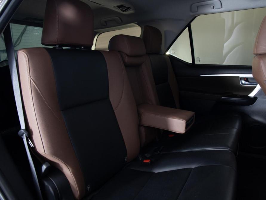 Toyota Fortuner II Санкт-Петербург  - изображение 23