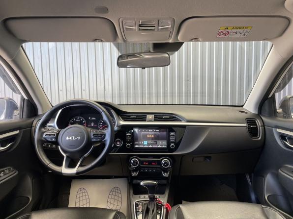 Kia Rio IV Рестайлинг с пробегом 2021 года, цена 2 227 000 рублей, 35335 км, седан, Автокод Объявления