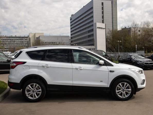 Ford Kuga II Рестайлинг с пробегом 2017 года, цена 1 548 000 рублей, 141518 км, внедорожник, Автокод Объявления