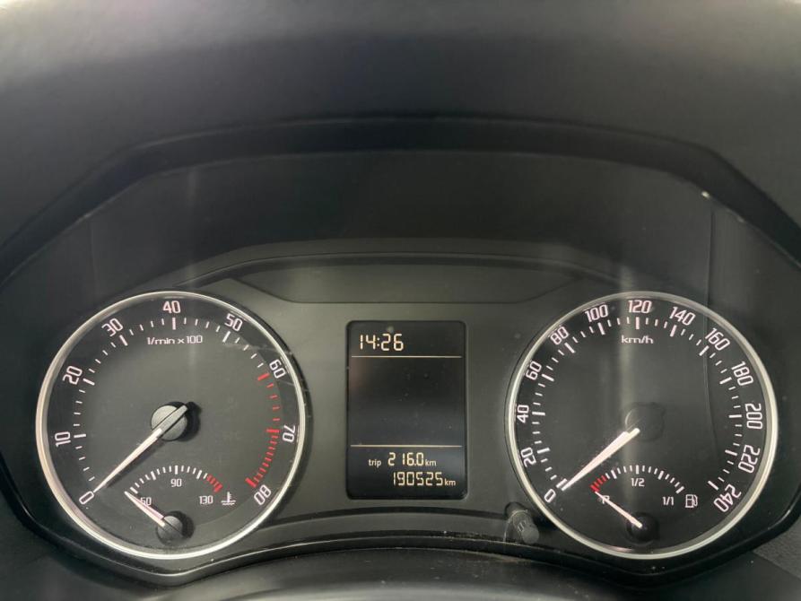 Skoda Octavia II (A5) Рестайлинг Киров  - изображение 14