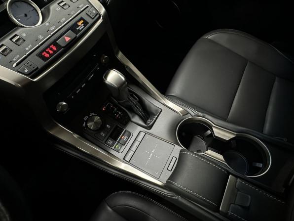 Lexus NX I Рестайлинг с пробегом 2019 года, цена 3 800 000 рублей, 74223 км, внедорожник, Автокод Объявления