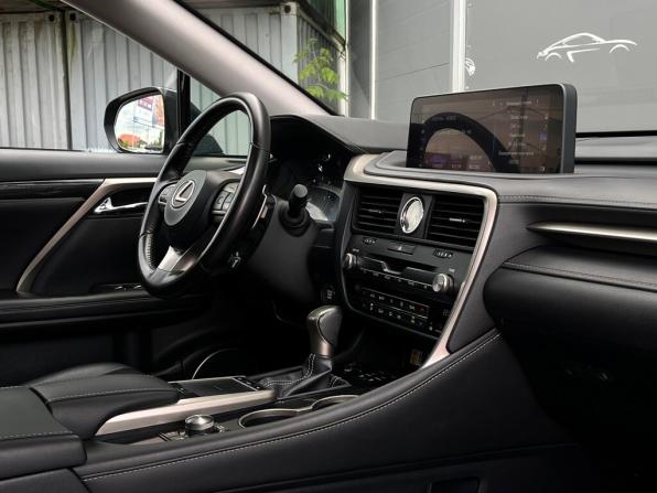 Lexus RX IV Рестайлинг с пробегом 2019 года, цена 4 856 700 рублей, 84094 км, внедорожник, Автокод Объявления