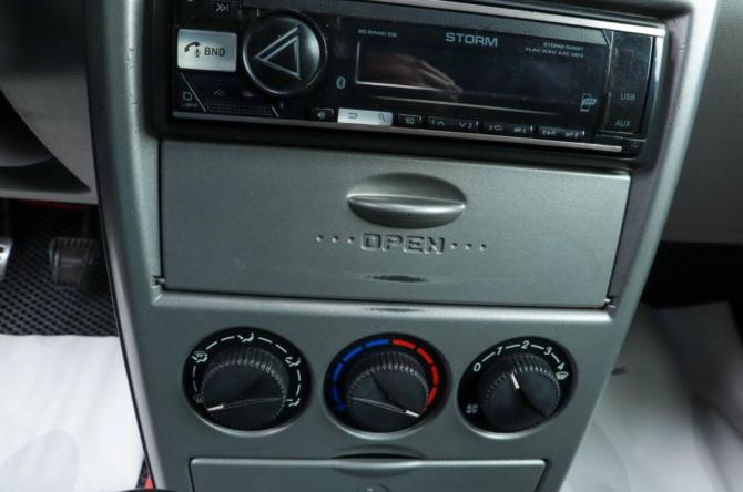 Lada (ВАЗ) Priora I с пробегом 2011 года, цена 379 000 рублей, 219661 км, хэтчбек, Автокод Объявления
