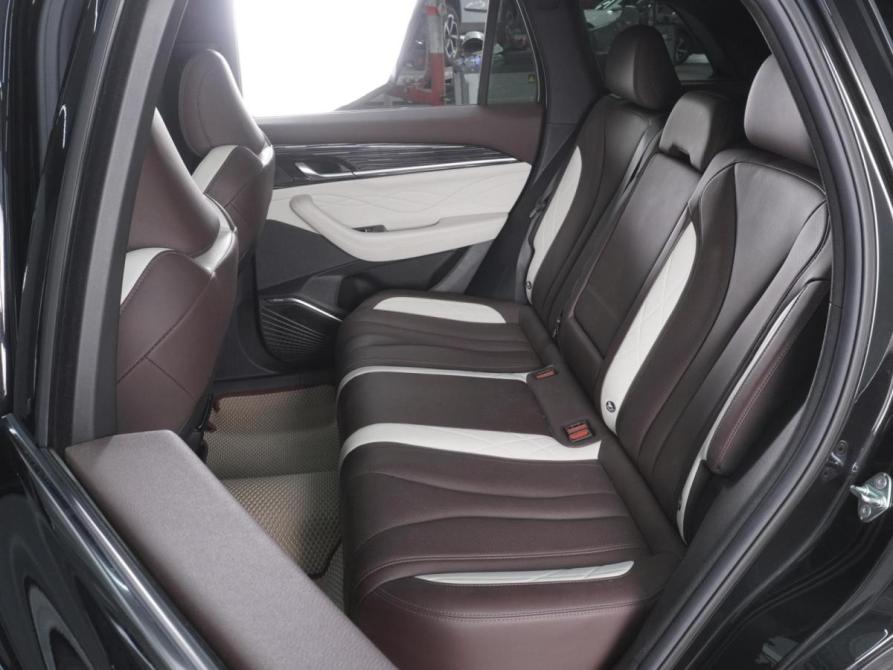Geely Monjaro I Ростов-на-Дону  - изображение 9