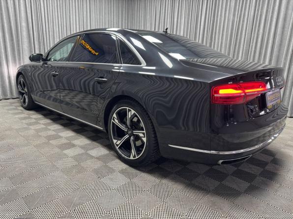 Audi A8 III (D4) Рестайлинг с пробегом 2015 года, цена 2 480 000 рублей, 176033 км, седан, Автокод Объявления