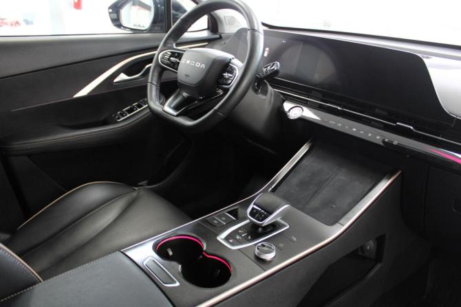 Omoda C5 I с пробегом 2023 года, цена 1 760 000 рублей, 46200 км, внедорожник, Автокод Объявления