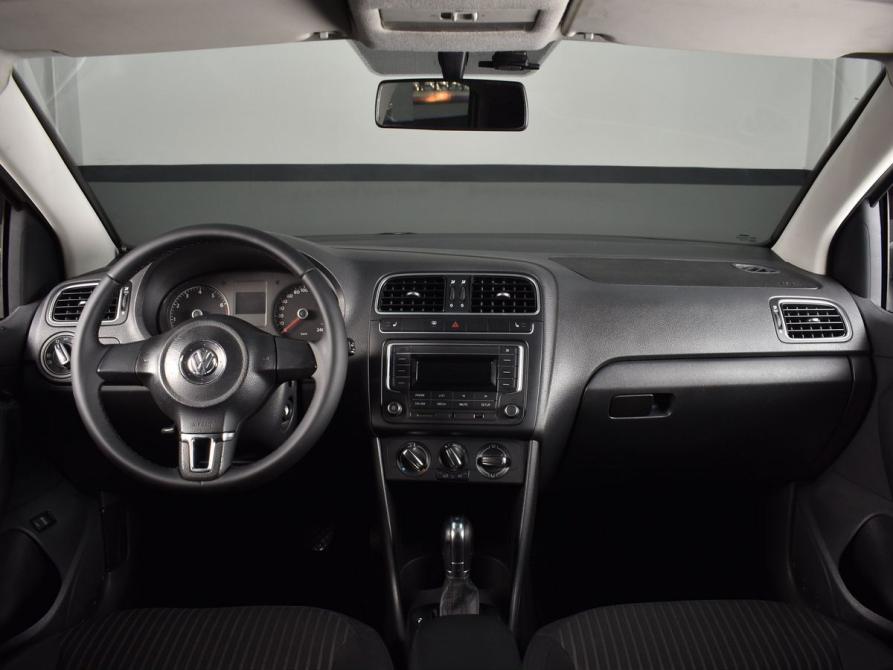 Volkswagen Polo V Кемерово  - изображение 8