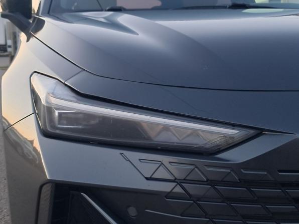 Changan UNI-V I с пробегом 2023 года, цена 1 990 000 рублей, 106500 км, лифтбек, Автокод Объявления