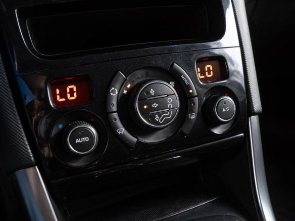 Peugeot 308 I Рестайлинг с пробегом 2013 года, цена 666 000 рублей, 122375 км, хэтчбек, Автокод Объявления