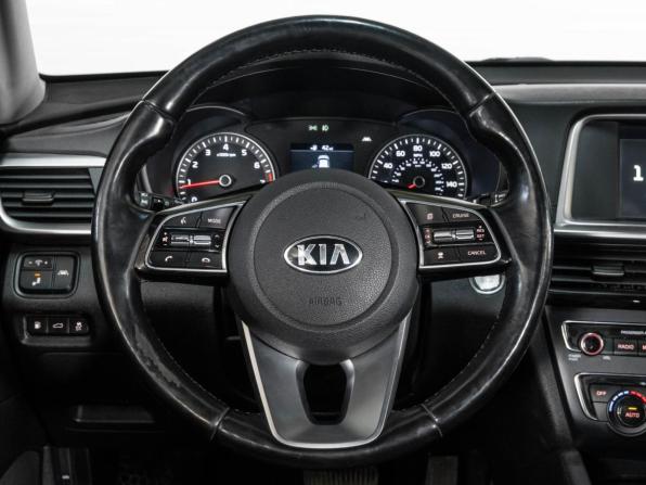 Kia Optima IV Рестайлинг с пробегом 2019 года, цена 1 680 000 рублей, 70725 км, седан, Автокод Объявления