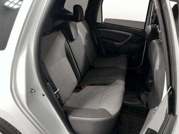 Renault Duster I Рестайлинг с пробегом 2016 года, цена 1 325 000 рублей, 118872 км, внедорожник, Автокод Объявления