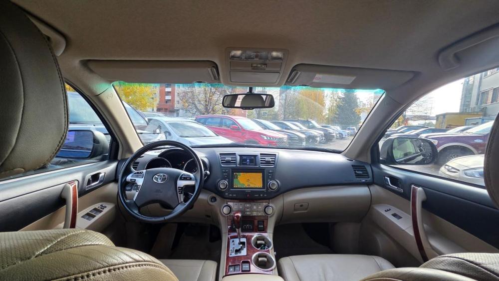 Toyota Highlander II (XU40) Рестайлинг Санкт-Петербург  - изображение 8