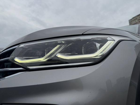 Volkswagen Tiguan II Рестайлинг с пробегом 2021 года, цена 3 095 000 рублей, 97661 км, внедорожник, Автокод Объявления