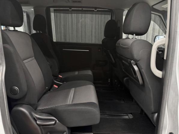 Honda Stepwgn V с пробегом 2015 года, цена 1 639 000 рублей, 117000 км, минивэн, Автокод Объявления