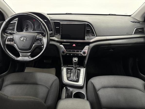 Hyundai Elantra VI (AD) с пробегом 2018 года, цена 1 400 000 рублей, 173658 км, седан, Автокод Объявления