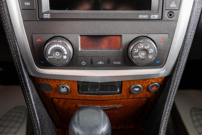 Cadillac SRX I с пробегом 2008 года, цена 869 000 рублей, 224000 км, внедорожник, Автокод Объявления