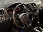 Volkswagen Polo V Рестайлинг Челябинск  - изображение 28