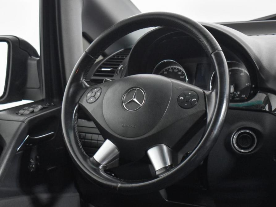 Mercedes-Benz Viano I (W639) Рестайлинг Санкт-Петербург  - изображение 15