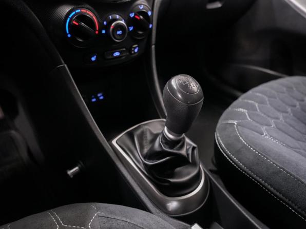 Hyundai Solaris I Рестайлинг с пробегом 2014 года, цена 1 045 000 рублей, 92982 км, седан, Автокод Объявления