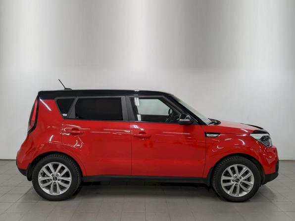Kia Soul II Рестайлинг с пробегом 2019 года, цена 1 740 000 рублей, 111280 км, хэтчбек, Автокод Объявления