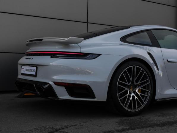 Porsche 911 VIII (992) с пробегом 2021 года, цена 23 175 000 рублей, 12409 км, купе, Автокод Объявления