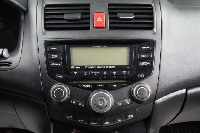 Honda Accord VII Рестайлинг с пробегом 2007 года, цена 1 279 000 рублей, 155100 км, седан, Автокод Объявления