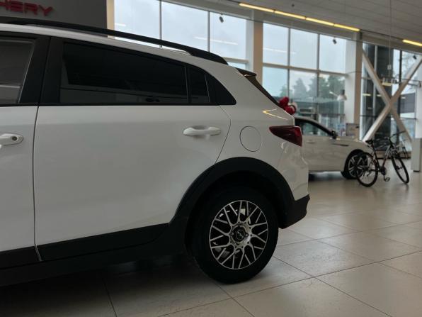 Kia Rio IV Рестайлинг с пробегом 2021 года, цена 1 699 000 рублей, 93982 км, хэтчбек, Автокод Объявления