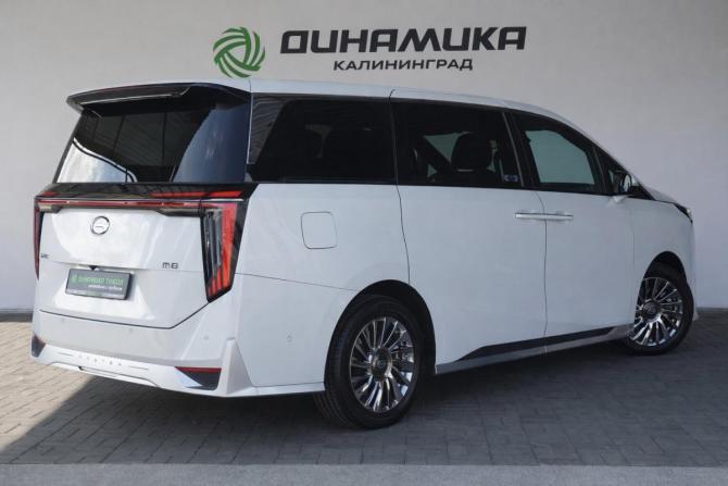 GAC M8 с пробегом 2024 года, цена 5 990 000 рублей, 12079 км, минивэн, Автокод Объявления