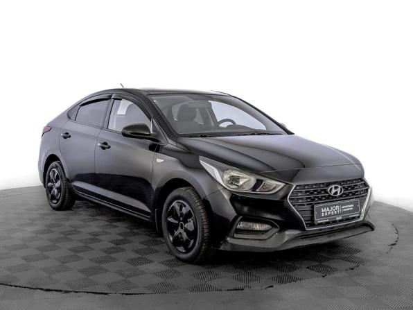 Hyundai Solaris I Рестайлинг с пробегом 2017 года, цена 1 030 000 рублей, 137985 км, седан, Автокод Объявления