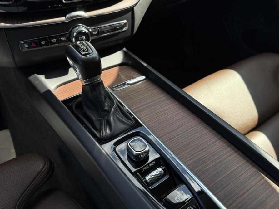 Volvo XC60 II Саратов  - изображение 27