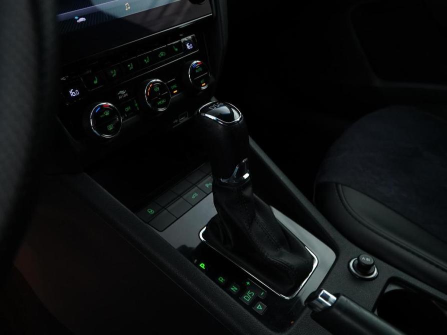 Skoda Octavia III (A7) Рестайлинг Москва  - изображение 17