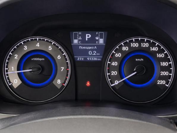 Hyundai Solaris I Рестайлинг с пробегом 2016 года, цена 1 277 000 рублей, 91336 км, хэтчбек, Автокод Объявления