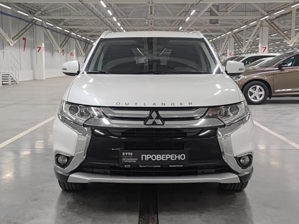 Mitsubishi Outlander III Рестайлинг 3 с пробегом 2018 года, цена 2 580 000 рублей, 75807 км, внедорожник, Автокод Объявления
