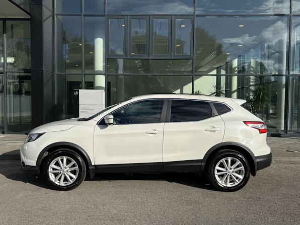Nissan Qashqai II с пробегом 2016 года, цена 1 570 000 рублей, 140173 км, внедорожник, Автокод Объявления