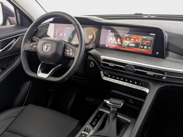 Changan CS35 Plus I Рестайлинг с пробегом 2024 года, цена 1 975 000 рублей, 15000 км, внедорожник, Автокод Объявления