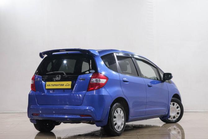 Honda Fit II с пробегом 2011 года, цена 799 000 рублей, 103560 км, хэтчбек, Автокод Объявления