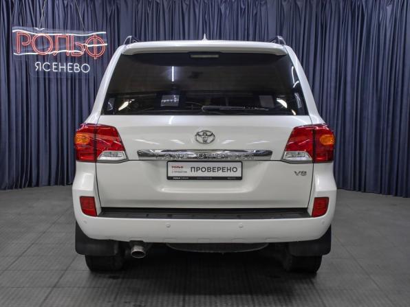 Toyota Land Cruiser 200 Series Рестайлинг 1 с пробегом 2015 года, цена 4 698 000 рублей, 166027 км, внедорожник, Автокод Объявления
