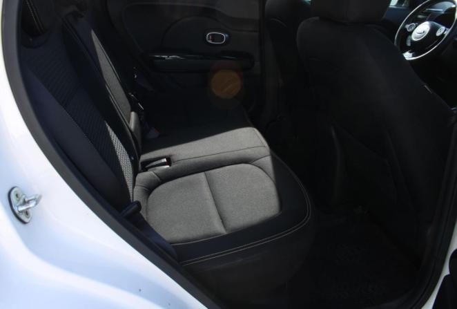Kia Soul II с пробегом 2015 года, цена 1 350 000 рублей, 138741 км, хэтчбек, Автокод Объявления
