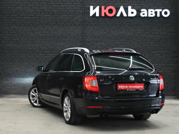 Skoda Superb II с пробегом 2012 года, цена 1 000 000 рублей, 267673 км, универсал, Автокод Объявления