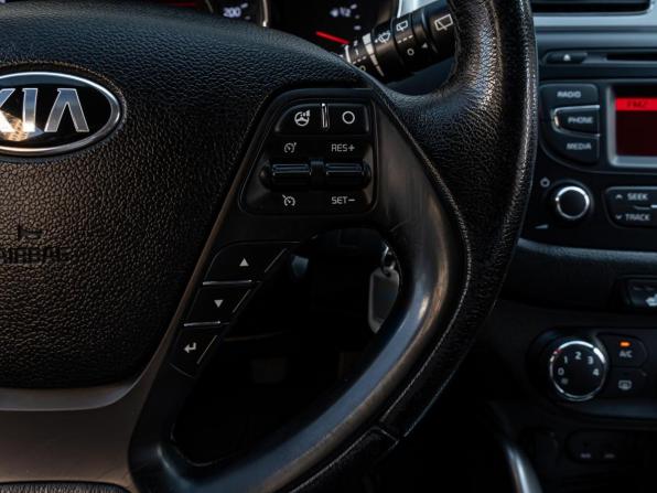 Kia Ceed II с пробегом 2013 года, цена 1 080 000 рублей, 113140 км, хэтчбек, Автокод Объявления