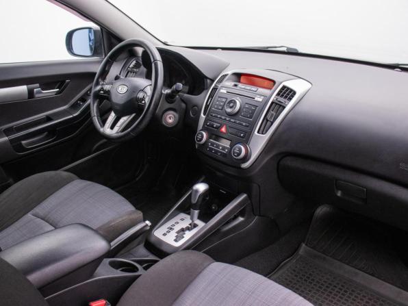 Kia Ceed I Рестайлинг с пробегом 2011 года, цена 695 000 рублей, 255927 км, хэтчбек, Автокод Объявления