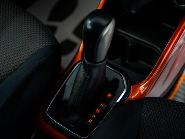 Suzuki Ignis III с пробегом 2016 года, цена 1 060 500 рублей, 72419 км, хэтчбек, Автокод Объявления