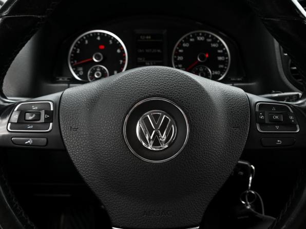 Volkswagen Tiguan I Рестайлинг с пробегом 2014 года, цена 1 369 000 рублей, 184492 км, внедорожник, Автокод Объявления